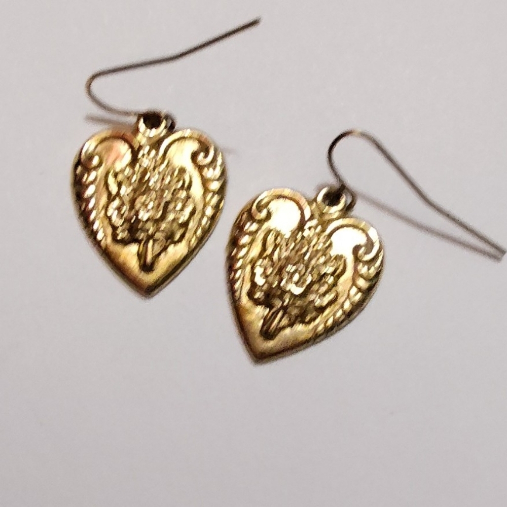 1928 Gold Heart Drop Earrings